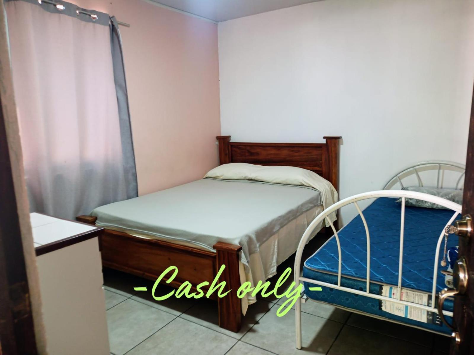 Hogar Tico-Estadounidense Cerca De Aeropuerto Alajuela Exteriér fotografie